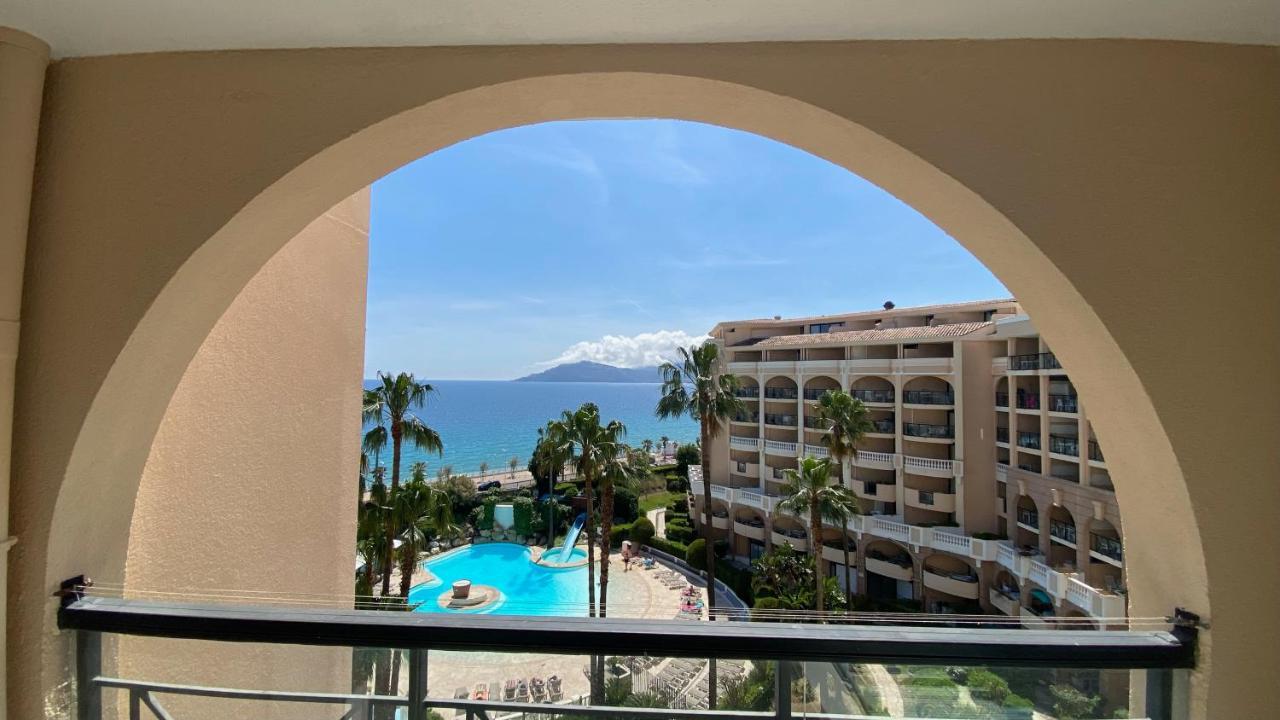 Cannes Front Beach Pools Apartment Exteriör bild