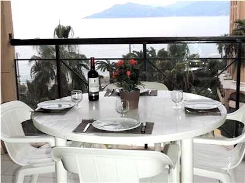 Cannes Front Beach Pools Apartment Exteriör bild