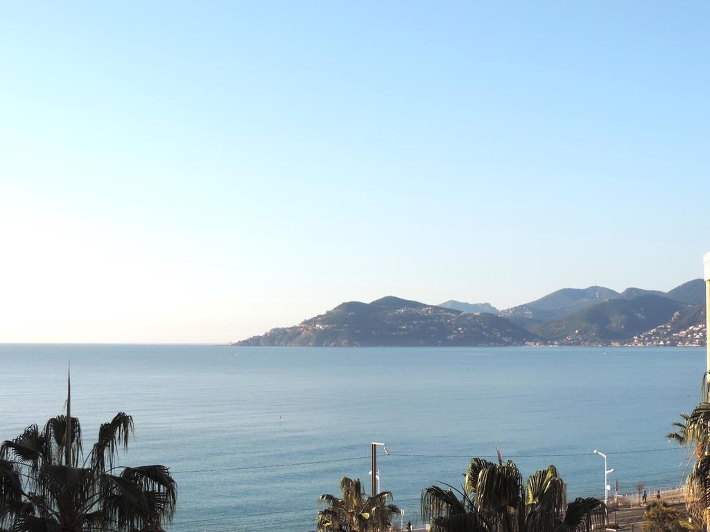 Cannes Front Beach Pools Apartment Exteriör bild