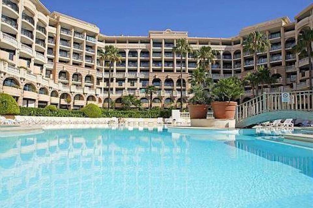 Cannes Front Beach Pools Apartment Exteriör bild
